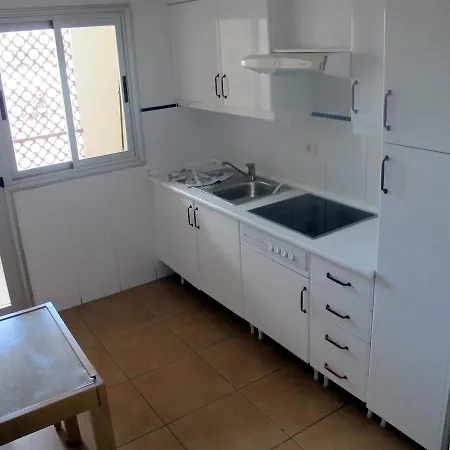 3 Bedrooms Gold Apartment